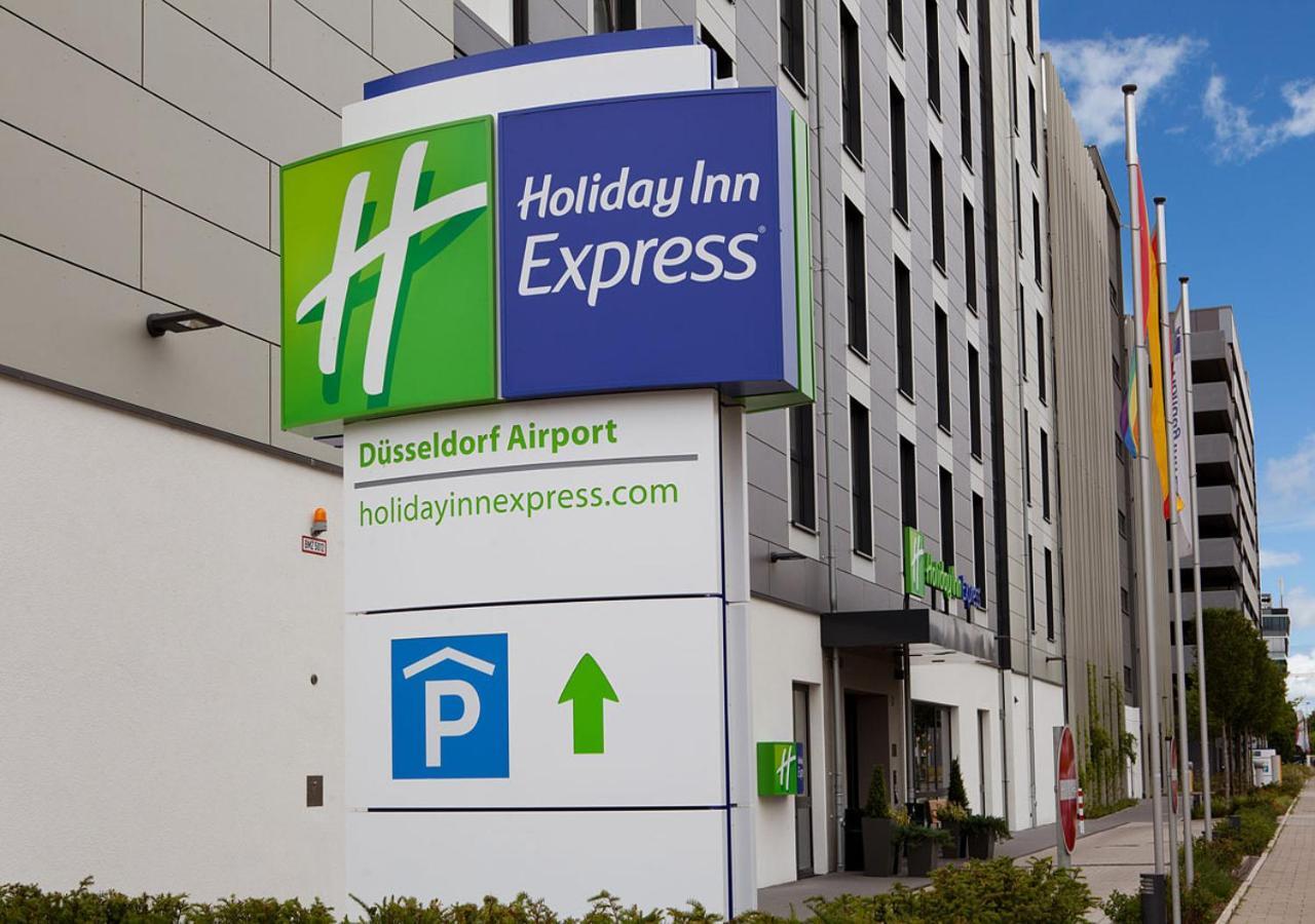 Holiday Inn Express - Dusseldorf Airport Екстериор снимка